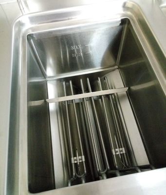 2L-6L capaciteit commerciële vacuümfryer voor laagtemperatuurfrituurtechnologie