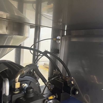Op maat gemaakte saus Verticale Eenbuis Hydraulische Klisma Machine met roestvrij staal