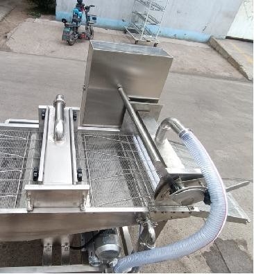 Fastfood-vleesmaler met automatische tempura-slagmachine
