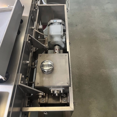 Machine voor het snijden van vlees voor bevroren lamsvlees en rundvlees met een capaciteit van 500 kg