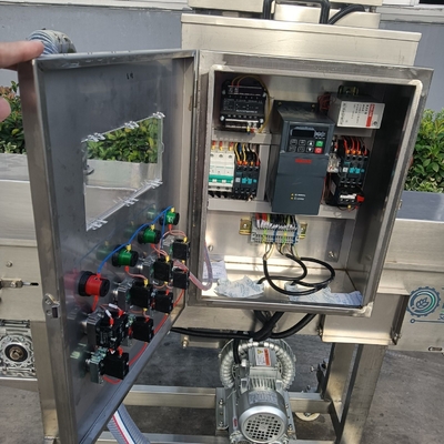 Vleesmaler- en broodmachine voor thermische verwerking coating applicator