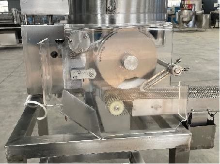 Gepersonaliseerde vleesfreesmachine automatische burger patty maken machine voor prestaties