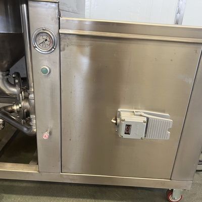 800 kg Pakket Bruto Gewicht Worst Stuffer voor veelzijdige en comfortabele worst maken