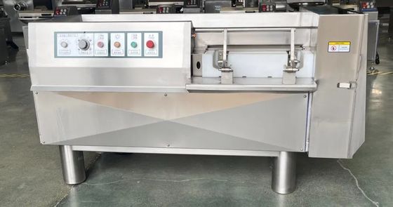 1480x800x980mm Kip- en pluimveevlees Cuber Dicing Machine voor het snijden van hoge capaciteit