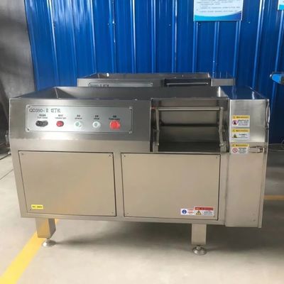 Automatische kipborstsnijmachine met warmteverwerking voor professioneel snijden