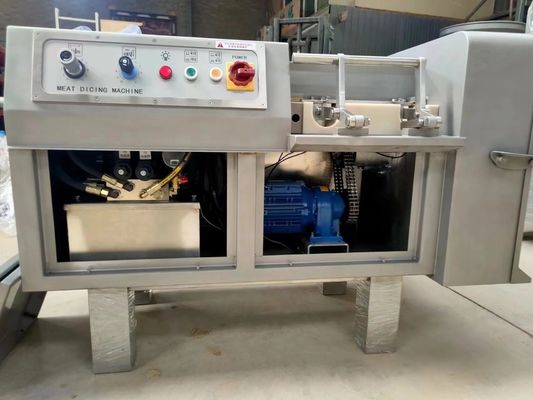 500 kg capaciteit Elektrische vleesverwerkende snijmachine 3 kW elektrische keukenapparatuur
